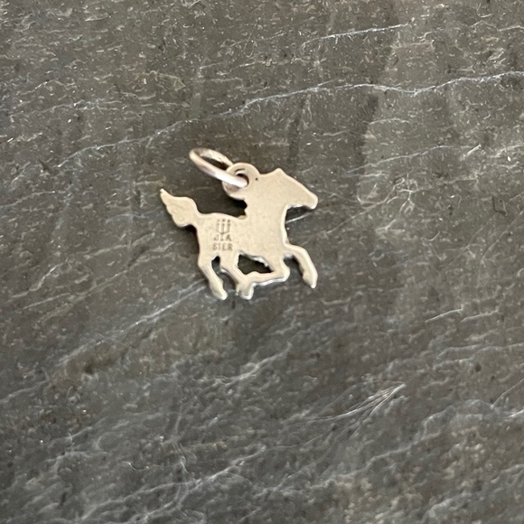 James Avery Horse Charm - Retired - Picture 3 of 3